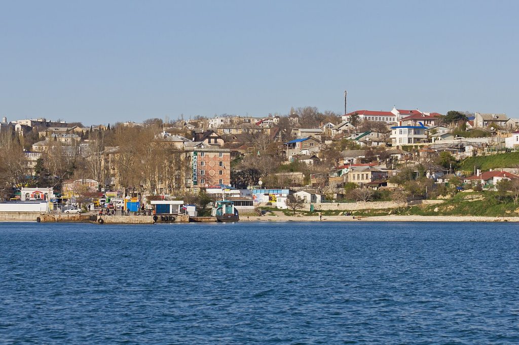 Севастопольская бухта, вид на Северную сторону